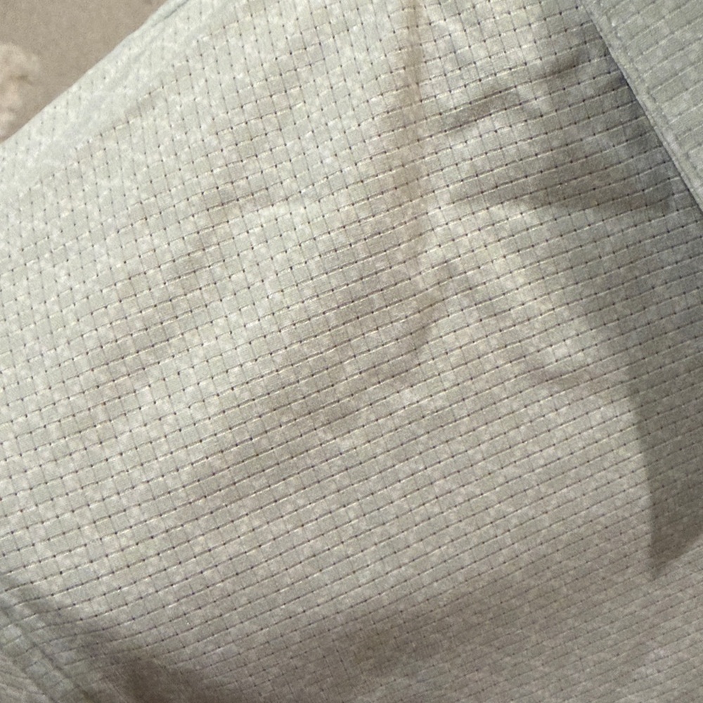 Lululemon Airing Easy Short Sleeve shirt, Large, NWT - Picture 3 of 8